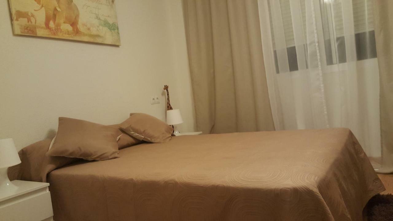 Pension Yna Holiday Málaga Exterior foto